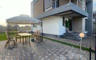 Casa individuala - 300 mp  - 5 camere - 3 bai - Poză 1