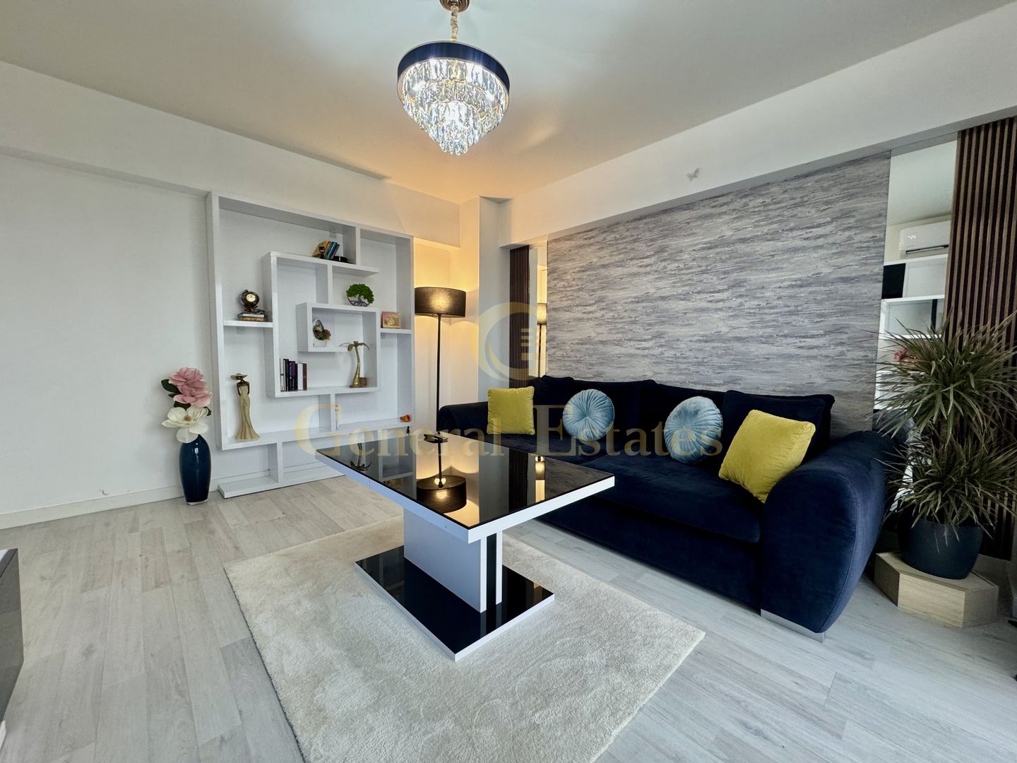 Vânzare apartament cu 2 camere, 56 m.p. în Tătărași - Evergreen Towers - Poză 5