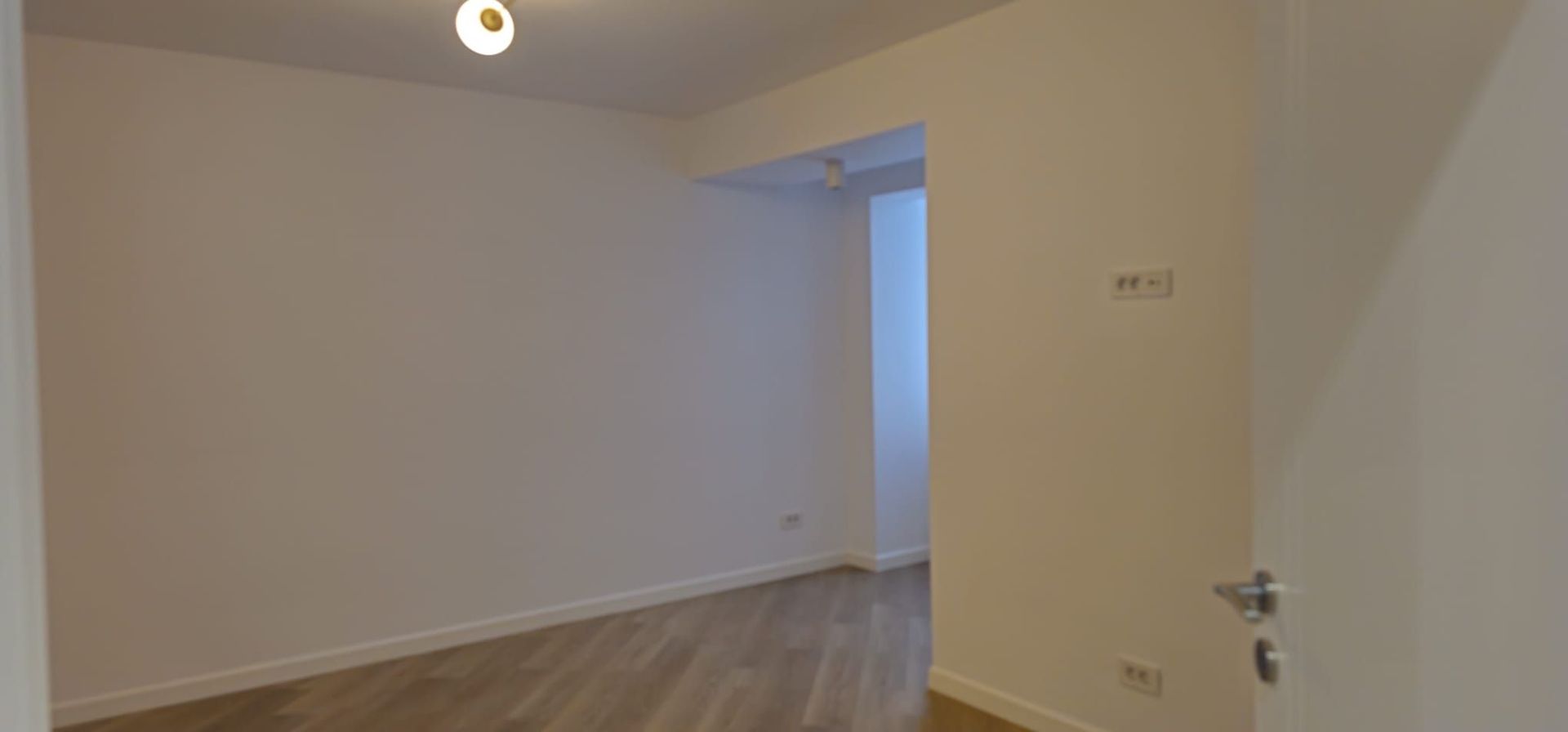 Exclusivitate - Apartament 3 camere, 92 mp - Faleza Dunarii, COMISION 0% - Poză 13