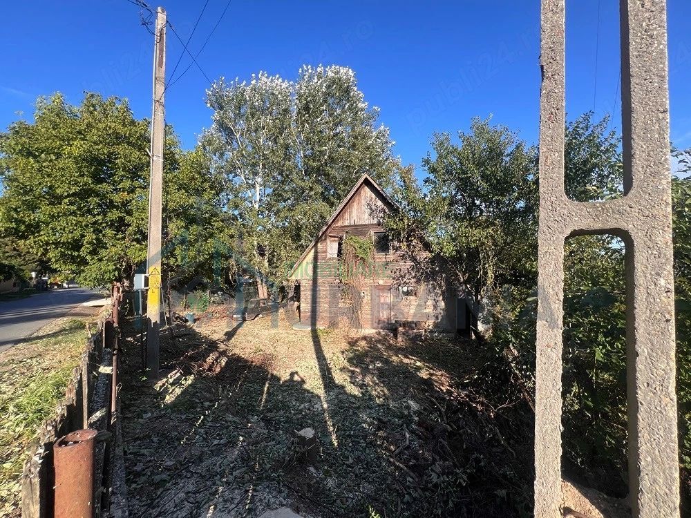 Teren 500 mp cu cabană în Paun - Poză 4