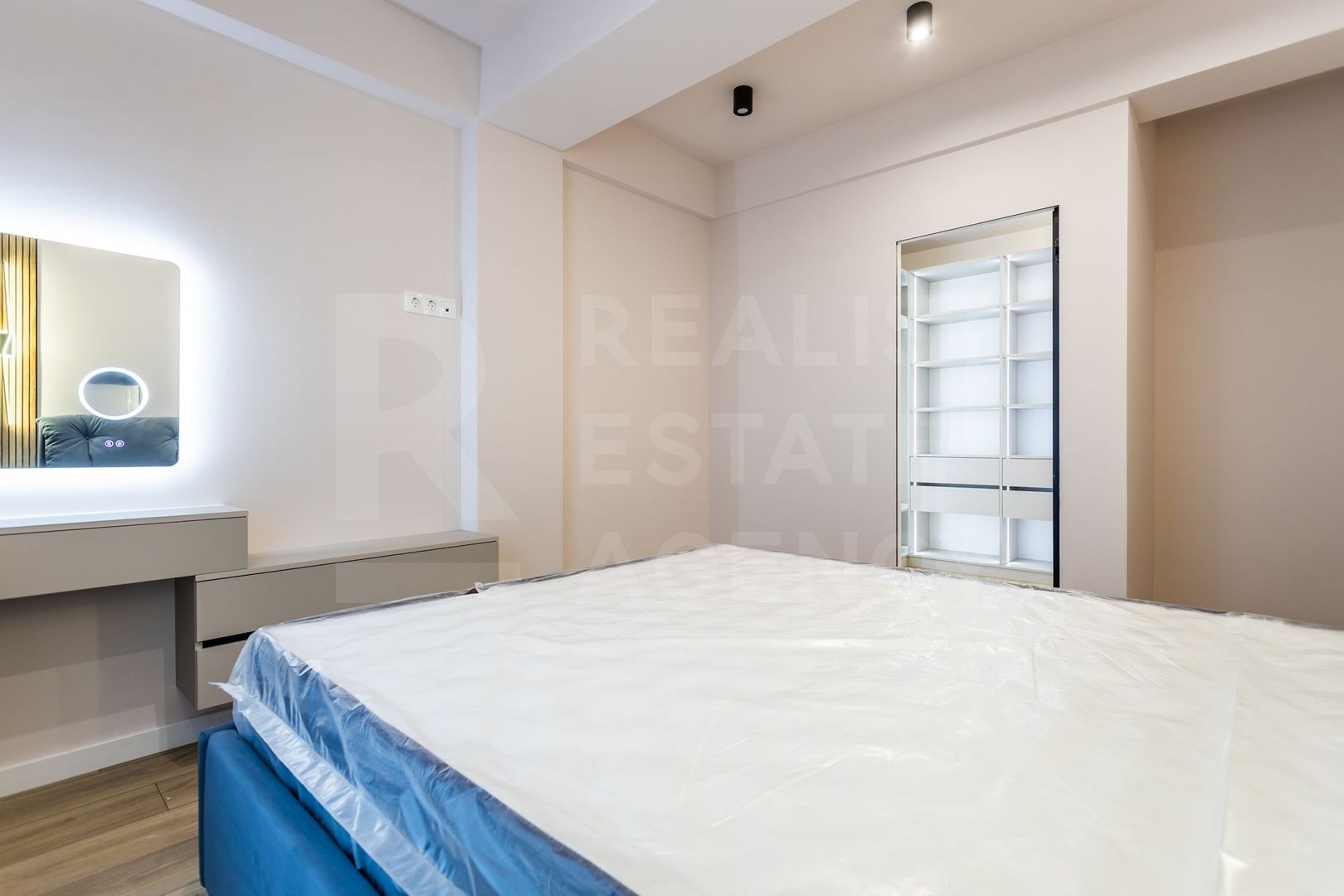 Vânzare apartament 2 camere,strada Alba Iulia, Buiucani. - Poză 15