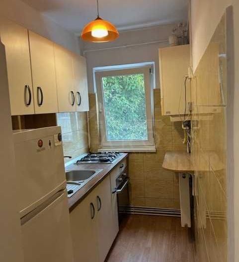 🏡 Apartament 3 camere de închiriat – Aleea Constructorilor - Poză 7