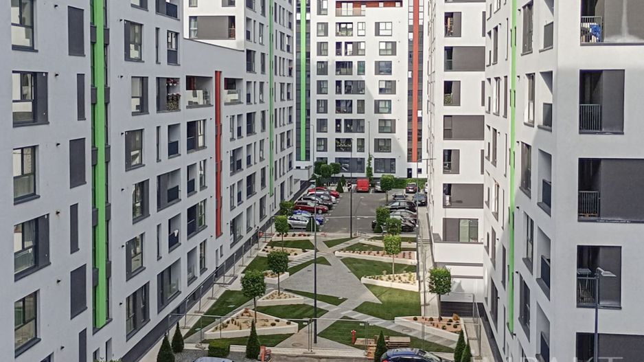Apartament 3 camere la Cheie in zona Vivo ! - Poză 13