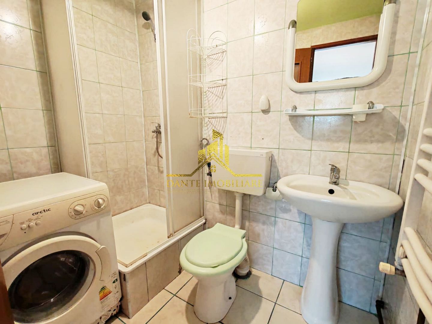 Garsoniera, decomandat, mobilat modern, spatios, Gruia, zona Garii - Poză 5