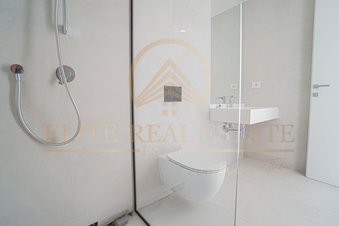 Stațiunea Mamaia - Vânzare apartament cu 2 camere, 2 bai si terasa de 47 mp. - Poză 8