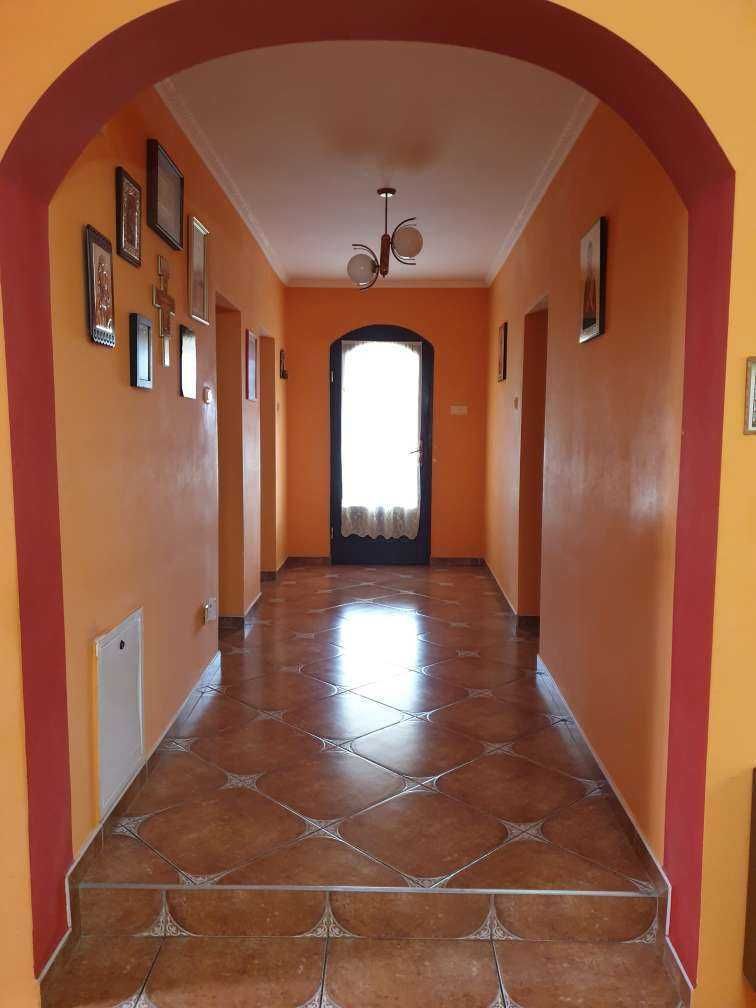 Casa S+P+1+M cu 28 ari de teren in Martinesti - Poză 3