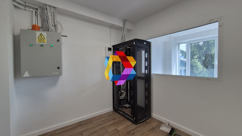 Spatiu de birouri zona Coresi- 650 mp - Poză 13