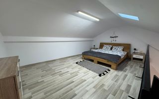 Apartament cu 2 camere, curte 120 mp, 2 locuri de parcare. - Poză 6