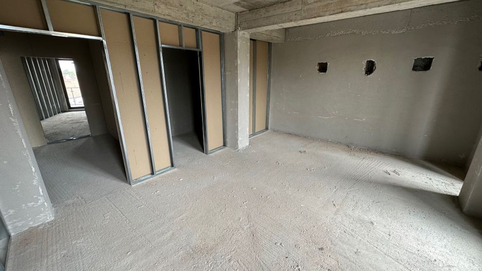 Cladire de birouri  Central pretabil activități medicale - Poză 14