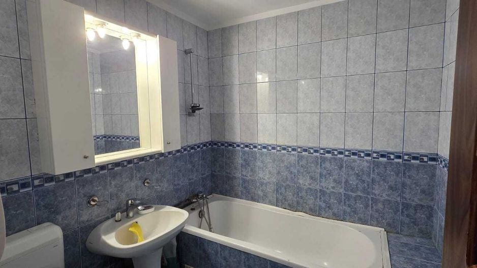 Apartament 3 camere zona 1 Decembrie 1918 -  Piata Minis - Poză 4