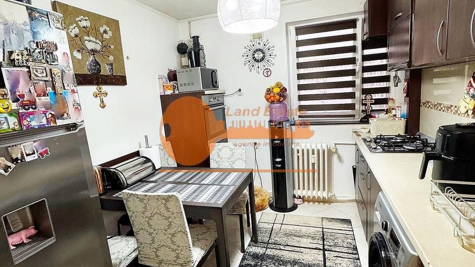 3 camere Baba Novac ( renovat recent ) - Poză 6