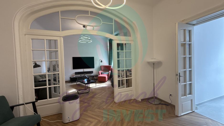 Apartament cochet vila edificata in perioada interbelica - Poză 8