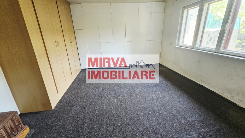 🏠 Casă de vânzare în zona Traian, Ploiești – Potențial uriaș! 🧱 - Poză 22