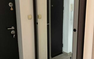 Vanzare apartament 3 camere, 2 minute de METROU - Poză 2
