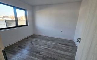 Casa pe un singur nivel cu 4 camere - comuna Berceni - Poză 8