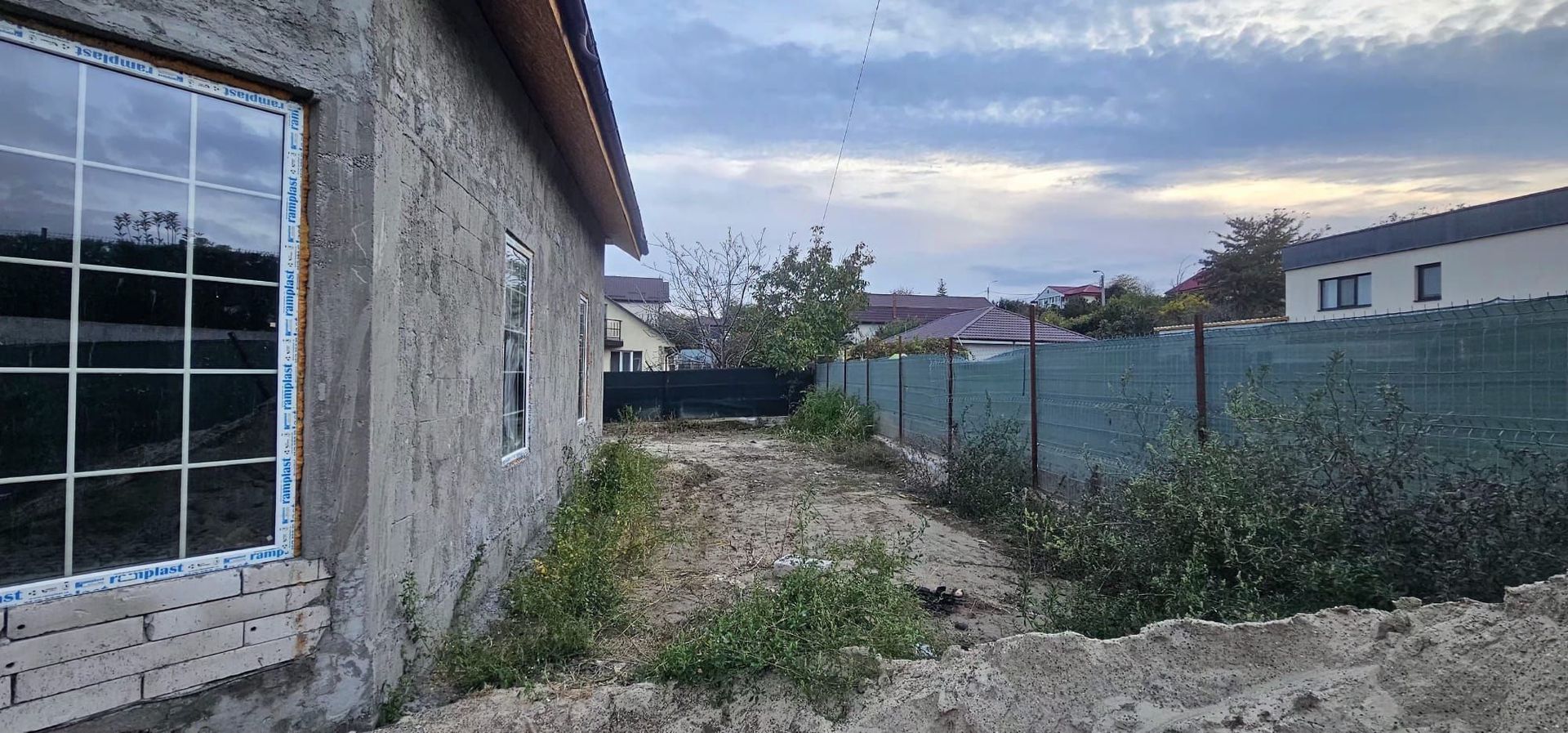 Vila noua, P+M, teren 350 mp - zona Bariera Traian - COMISION 0% - Poză 12