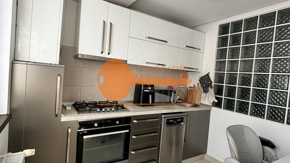 2 camere bloc 2017 Gorjului - Poză 6