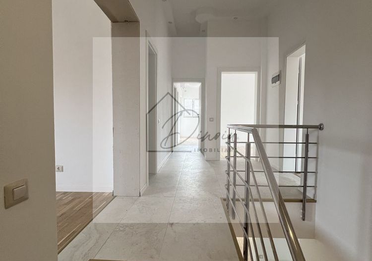 COM 0% I Vila Pipera + teren 2000mp I Recent renovata I NEMOBILATA - Poză 5