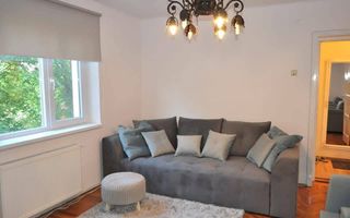 Apartament cu 2 camere, complet renovat, zonă Centrala. - Poză 2