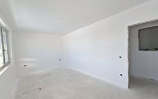 Casa moderna 4 camere 2 bai 2 balcoane si teren 140 mp in Arhitectilor - Poză 10