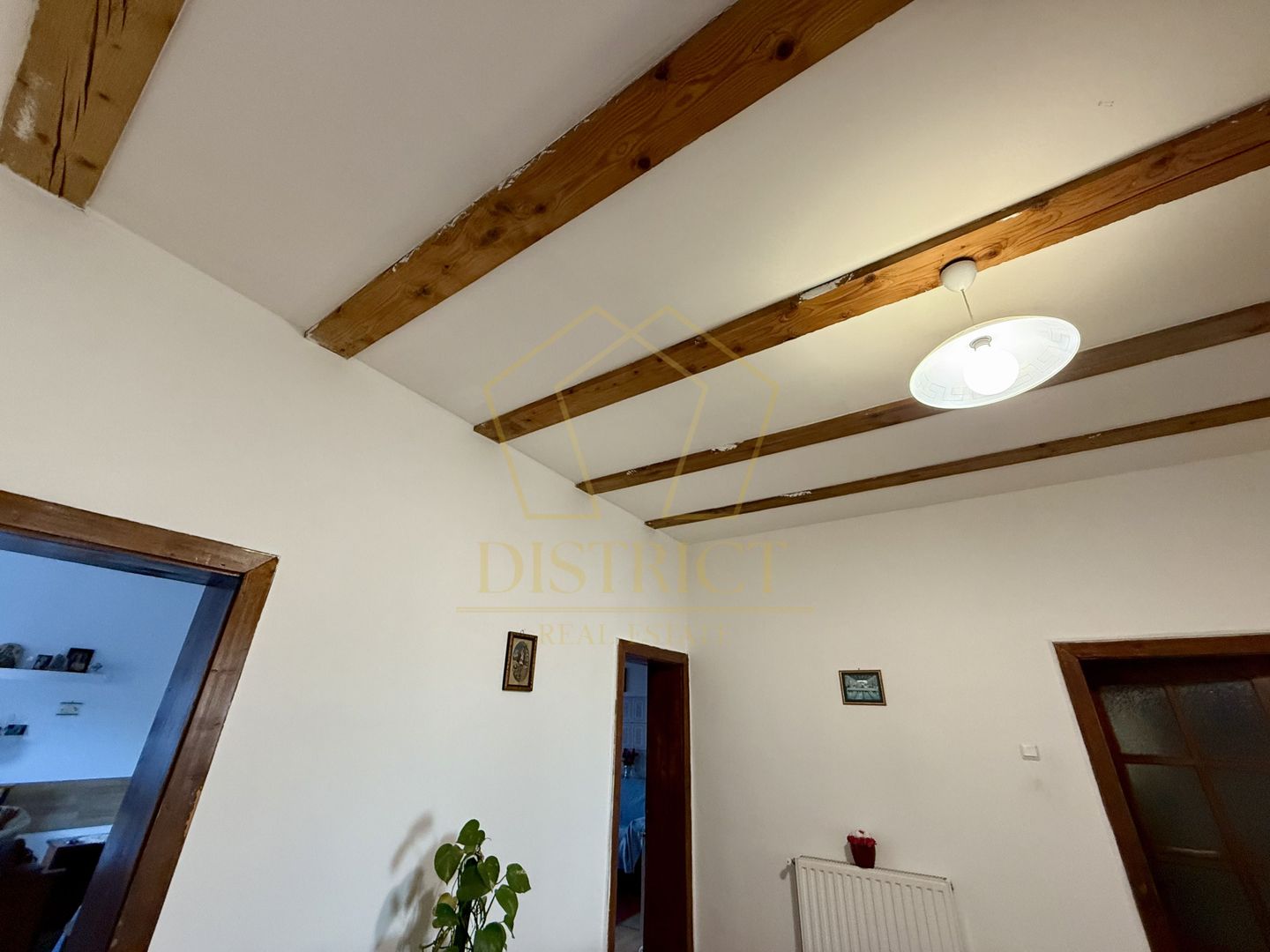 Duplex D+P+1E+M cu 7 camere | Utvin - Poză 18