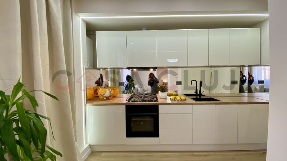 Apartament La Cheie, ultrafinisat,  Horea!! - Poză 5