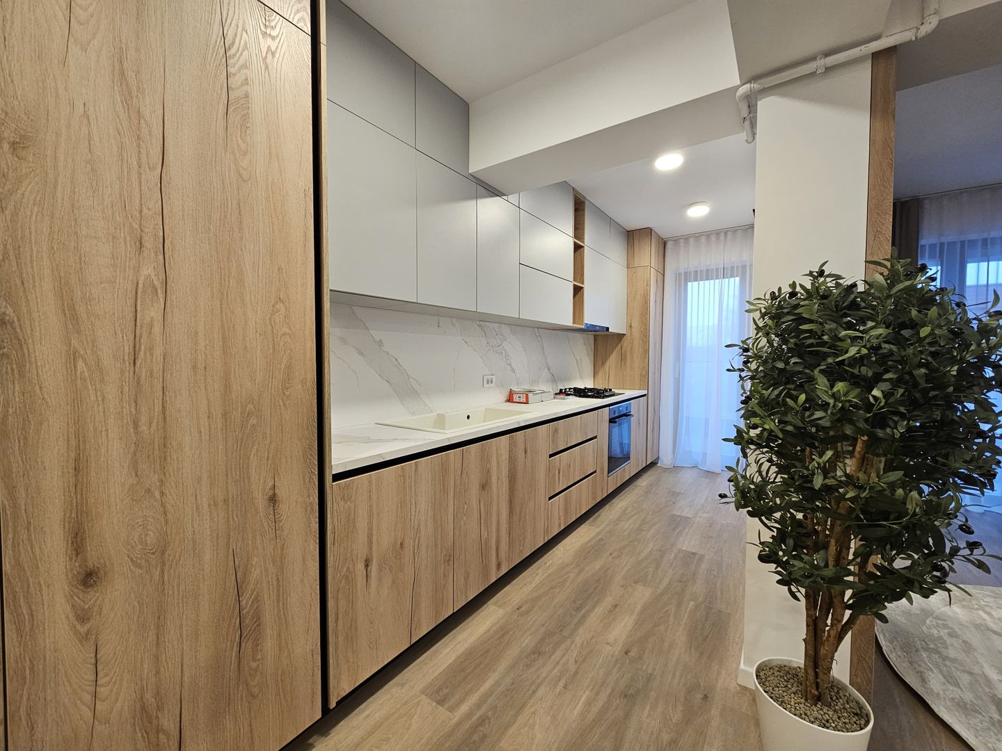 Apartament 4 camere nou de inchiriat Iancu Nicolae - Poză 16