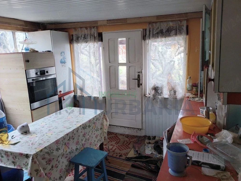 Casă de vânzare în Cozia, județul Iași - Poză 6