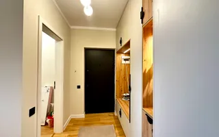 Apartament ultrafinisat | Etaj intermediar | Zona Str Tineretului - Poză 13