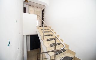 Casa Vila individuala spatioasa cu gradina de vanzare comuna Berceni - Poză 5