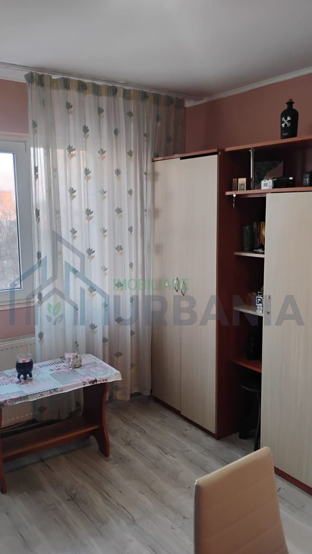 Închiriez garsoniera zona piața Niculina - Poză 1