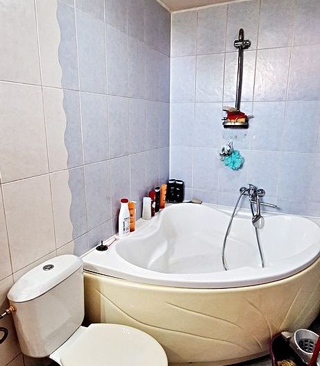 Cartierul Astra, langa Piata garsoniera generoasa- 46mp, pret 63000 euro - Poză 4