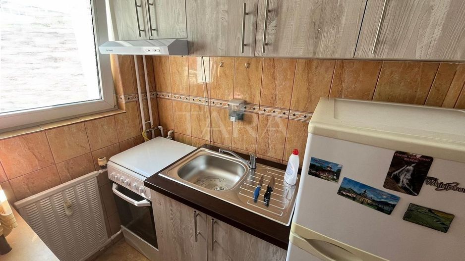 Garsonieră în zona Centrală – mobilată și utilată - Poză 1