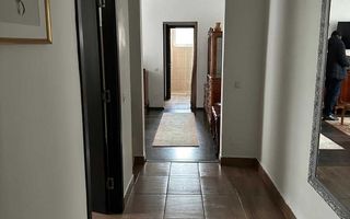 Apartament 3 camere, 69 mp utili, cu garaj – zona Facultatea de Litere - Poză 3