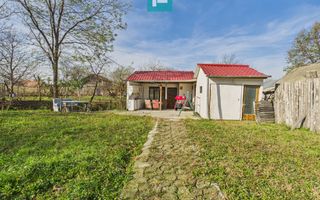 Casuță cu priveliște panoramică spre Cetatea Șiria - Poză 2