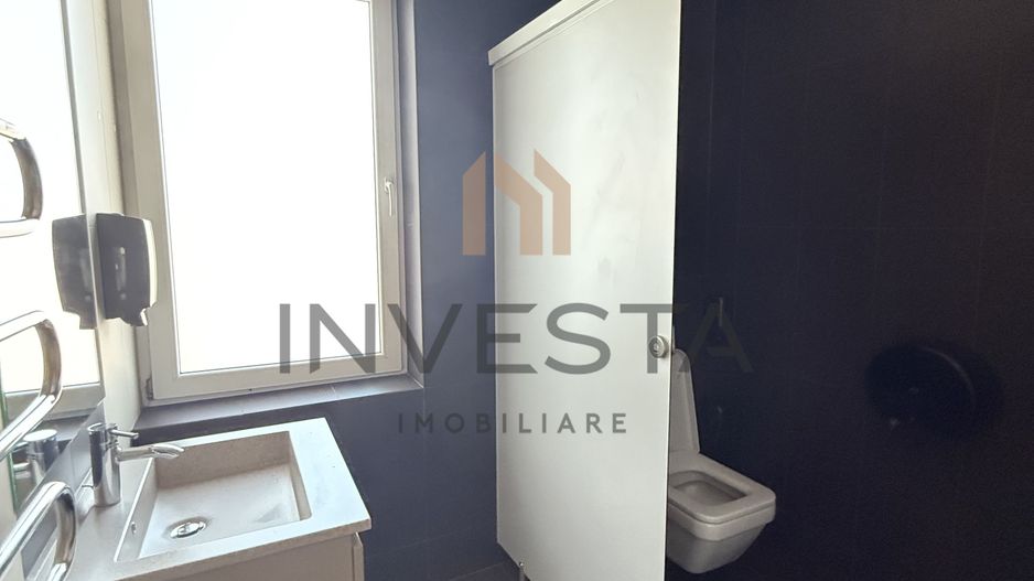 Ultimul etaj, vedere panoramică – Spațiu de birouri - Poză 9