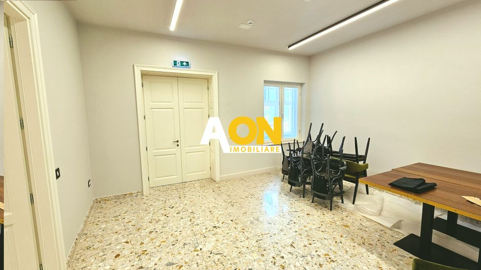 Spatiu de birouri,2 camere, ultracentral, 45 mp - Poză 6