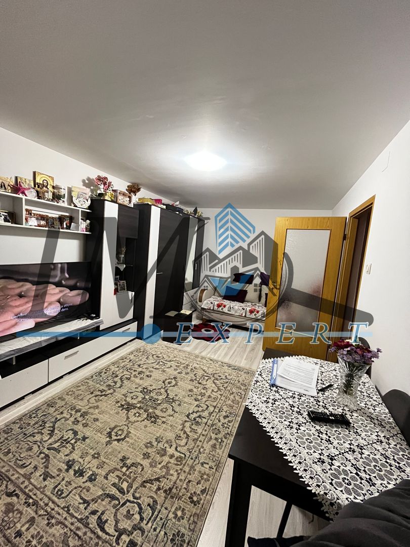 Apartament cu 2 camere de vânzare in Cetate - Vasile Goldiș Alba Iulia - Poză 1