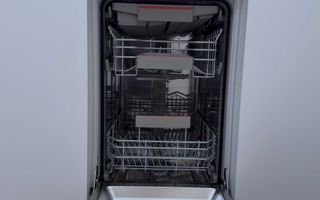 Cotroceni – Studio modern de închiriat, Cortina Academy - Poză 5