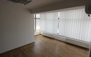 Imobil birouri in zona ultracentrala - Poză 12