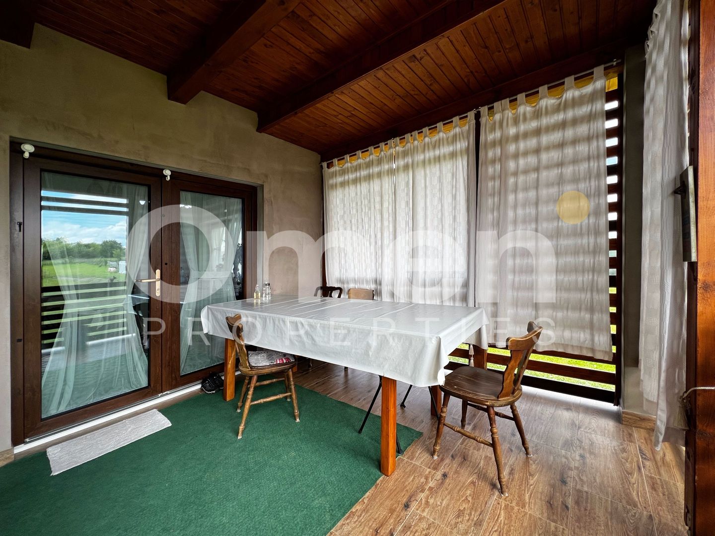 Casa de vânzare | 131 mp | 14 ari teren | 1.280 de euro / mp | Lapusel. - Poză 8