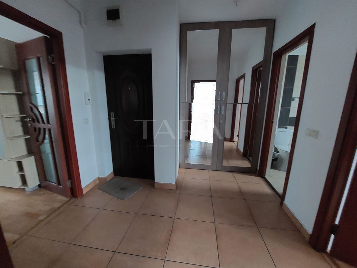 Ocazie! Apartament decomandat, zona Parcul Poligon - Poză 3