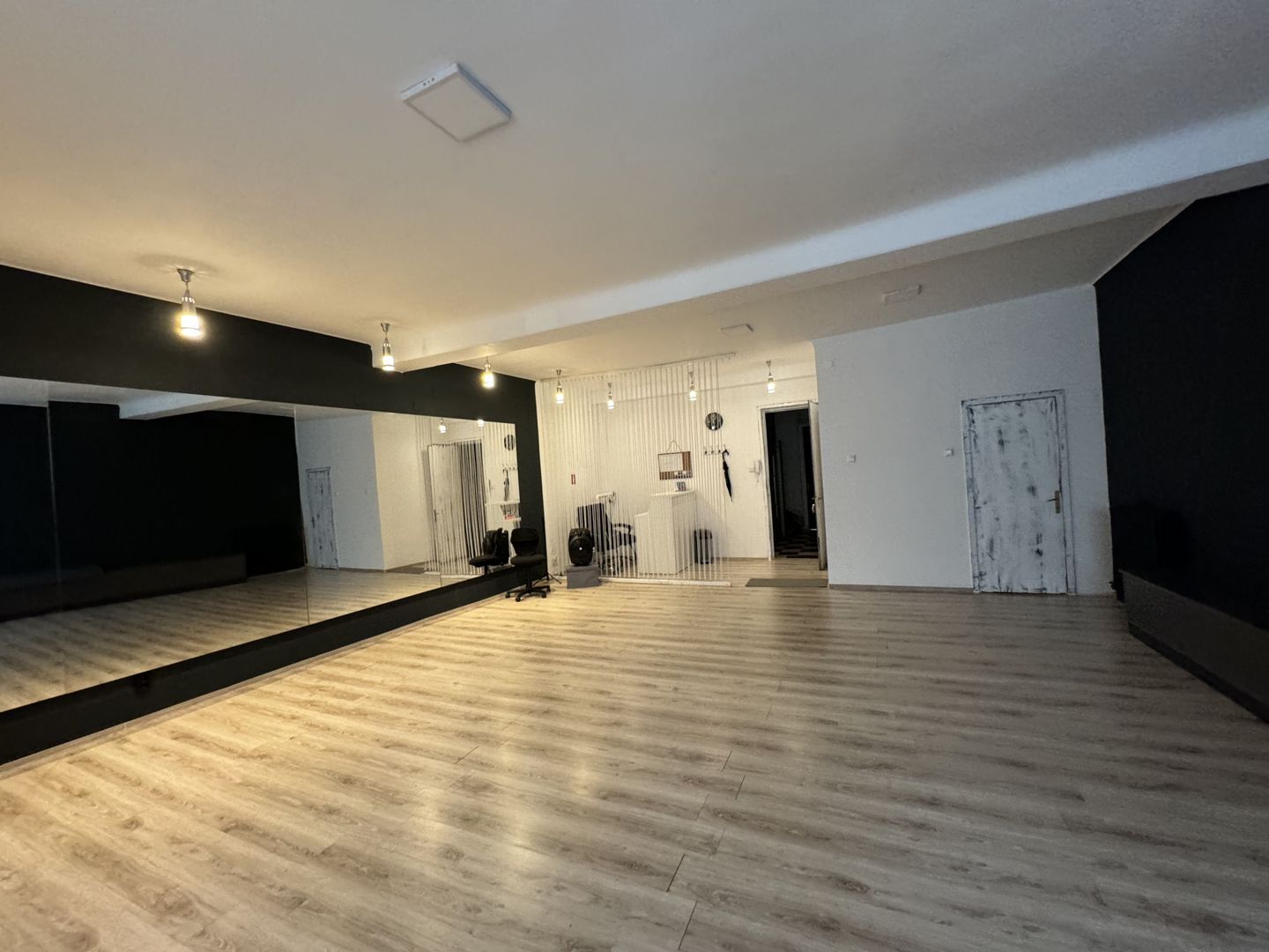 Cladire 1001 mp utili Universitate 2S+P+4E+Pod autorizatie fatada - Poză 4