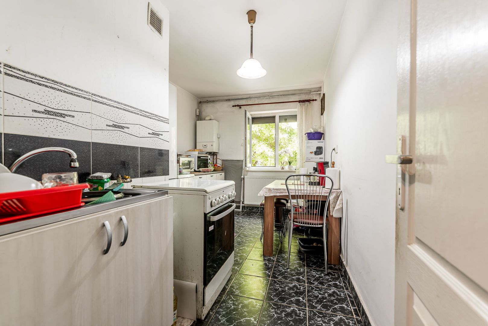 Apartament 2 Camere | Etaj 2 | Centrală proprie | Aleea Ulise - Poză 3