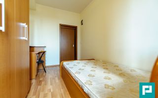 Apartament cu 3 camere, Ared Uta. - Poză 11