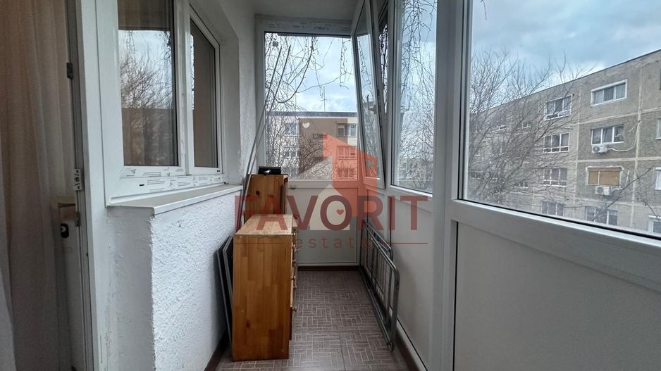 3 camere | zona excelenta | izolat interior | etaj intermediar | - Poză 15