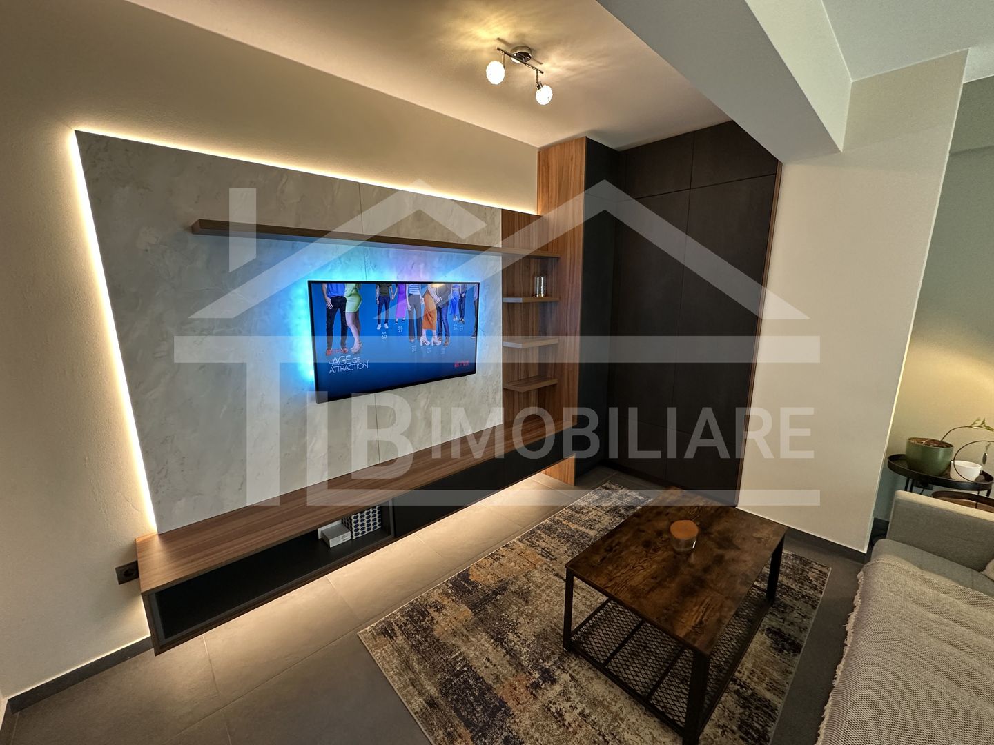 Apartament cu 2 camere, 52mp , terasa 25mp , Zona Centrala - Poză 4
