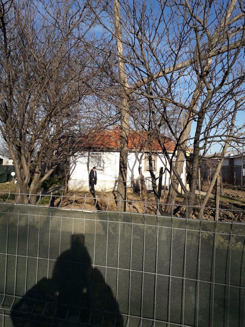 2 corpuri de casa 125 mp construiti + 1587 mp teten intravilan ! - Poză 4