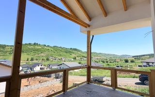 Vilă chalet modern cu perete panoramic de sticlă - Livezeni, Mureș - Poză 7
