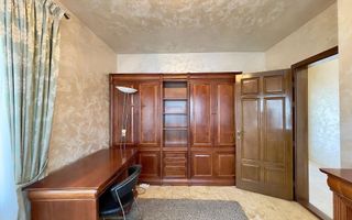 Vilă cu 6 camere de închiriat în cartierul Faget - Poză 20